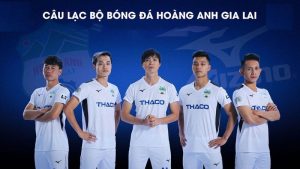 Cau-lac-bo-bong-da-hoang-anh-gia-lai-1