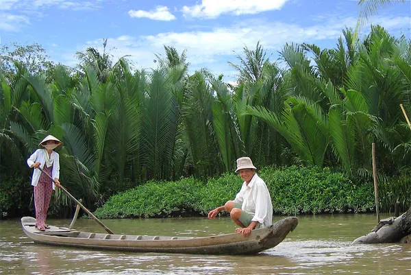 Alt: Người dân miền Tây thân thiện, mến khách