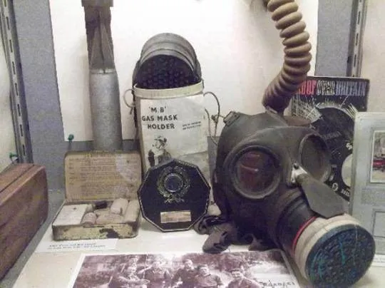 Alt text: Bảo tàng War Experience, London, Anh