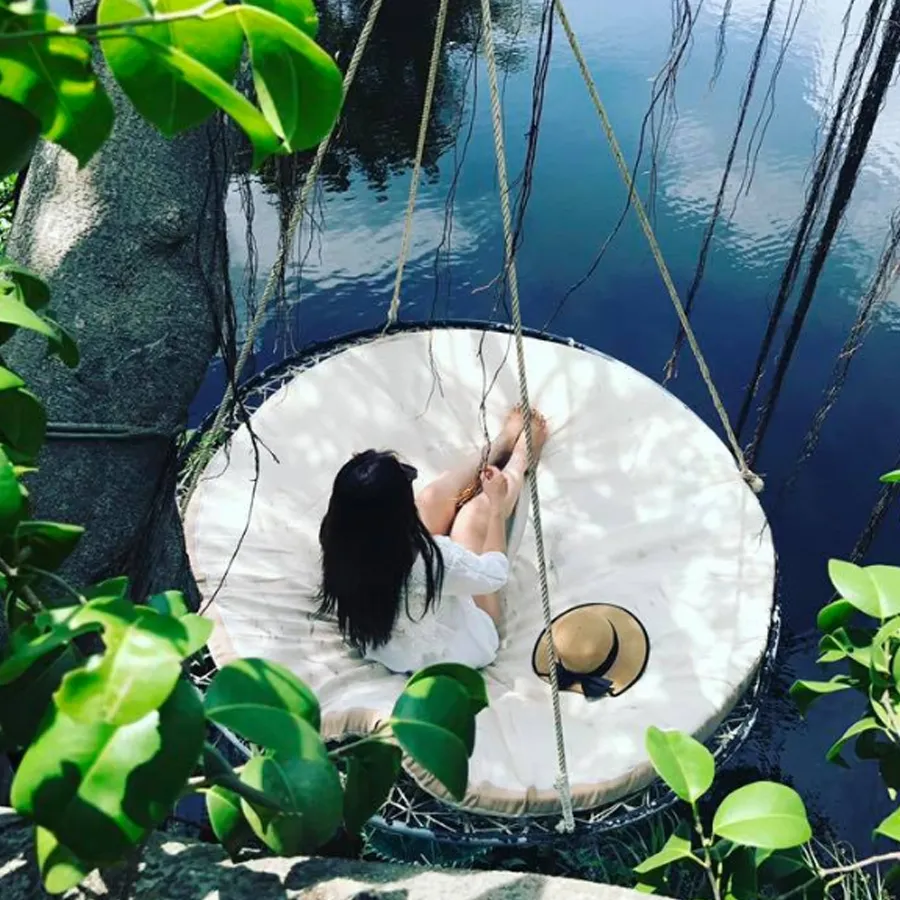 alt text: Cảnh quan yên bình tại Lagi Farmstay