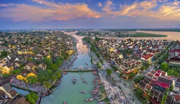 alt text: Hội An nhìn từ trên cao