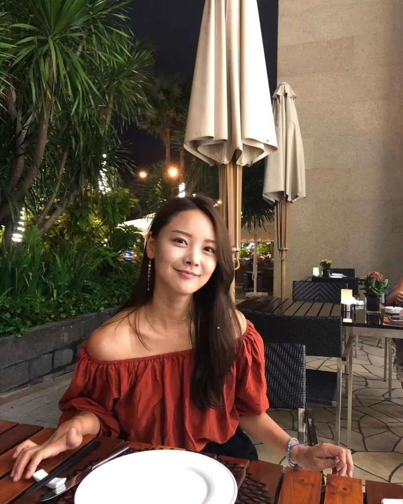 alt text: Không gian sang trọng của nhà hàng Costa Seafood Nha Trang