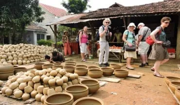 alt text: Làng gốm Thanh Hà - nét đẹp truyền thống