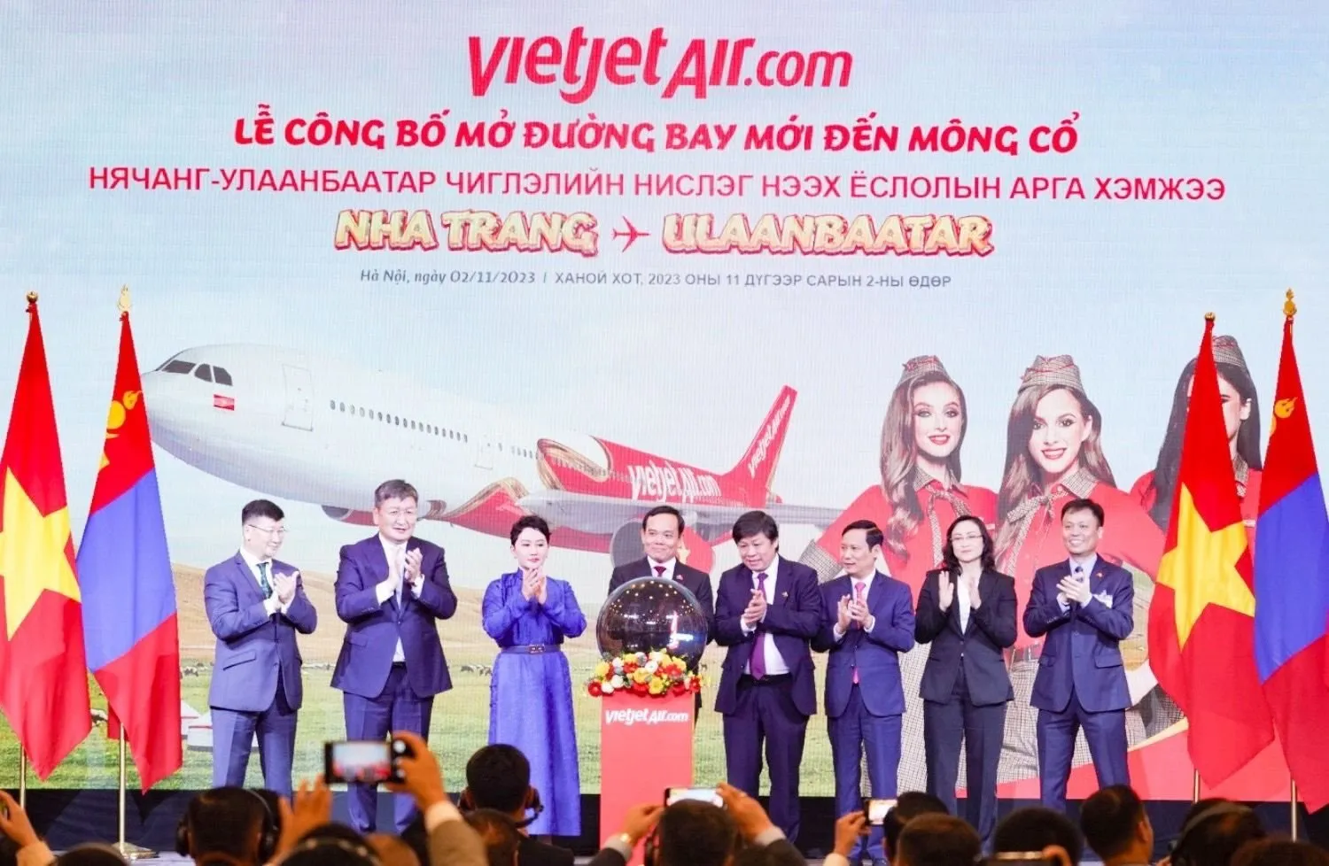 alt text: Lễ công bố đường bay thẳng giữa Ulaanbaatar (Mông Cổ) và Nha Trang