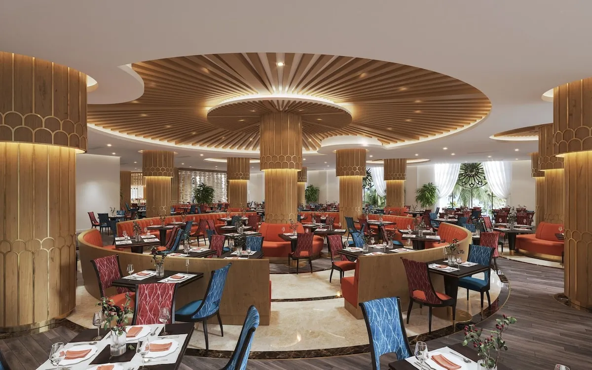 alt text:  Một góc Grand World Phú Quốc sôi động