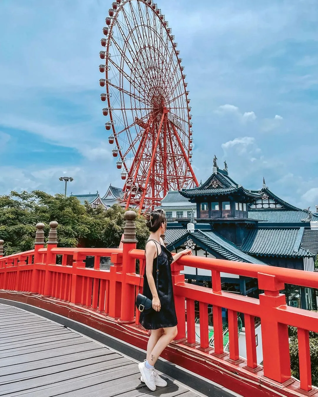 alt text: Vòng quay Sun Wheel tại Sun World Hạ Long Park