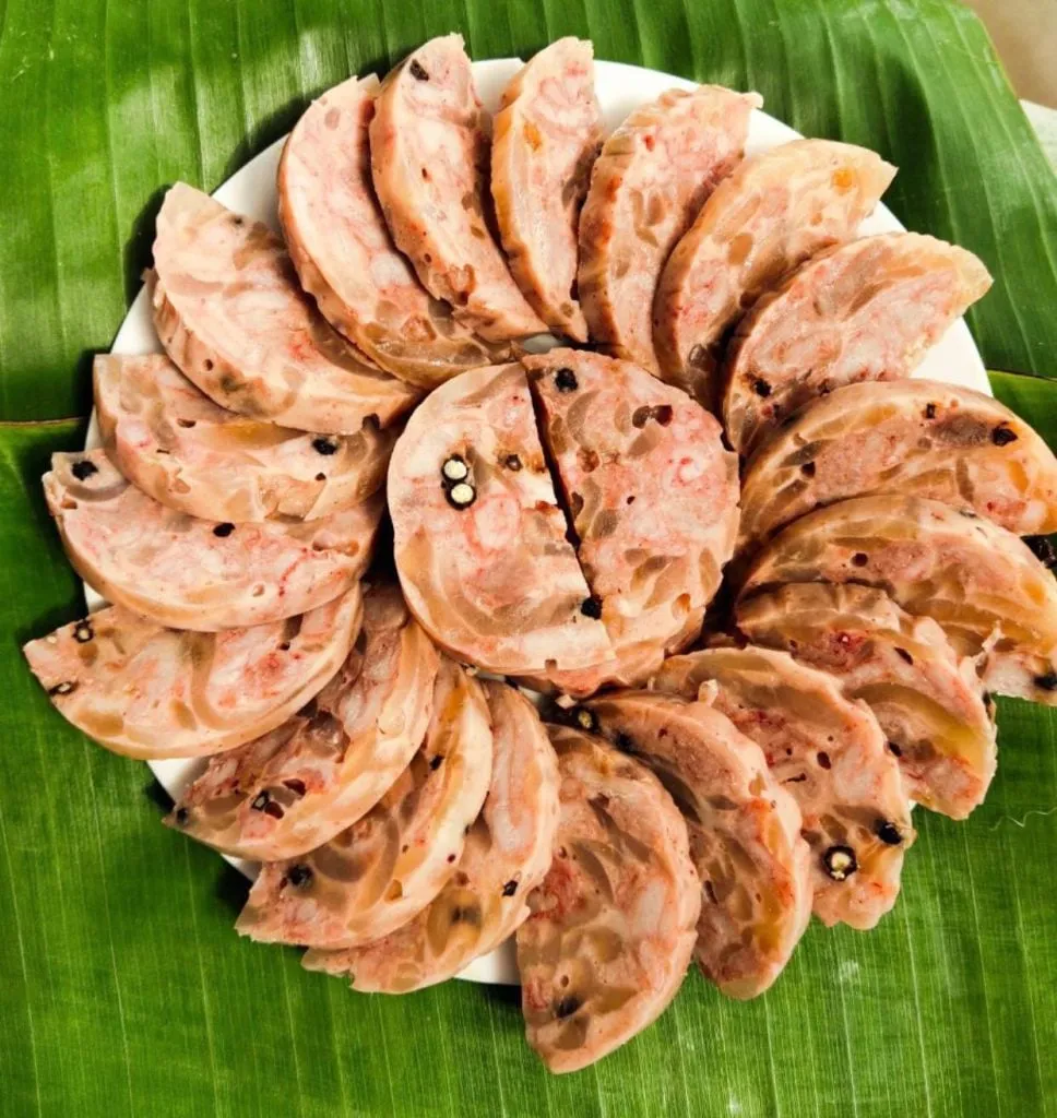 Mâm Cơm Ngày Tết Miền Tây: Hương Vị Sông Nước Đậm Đà 9 am thuc tet mien tay ivivu 10