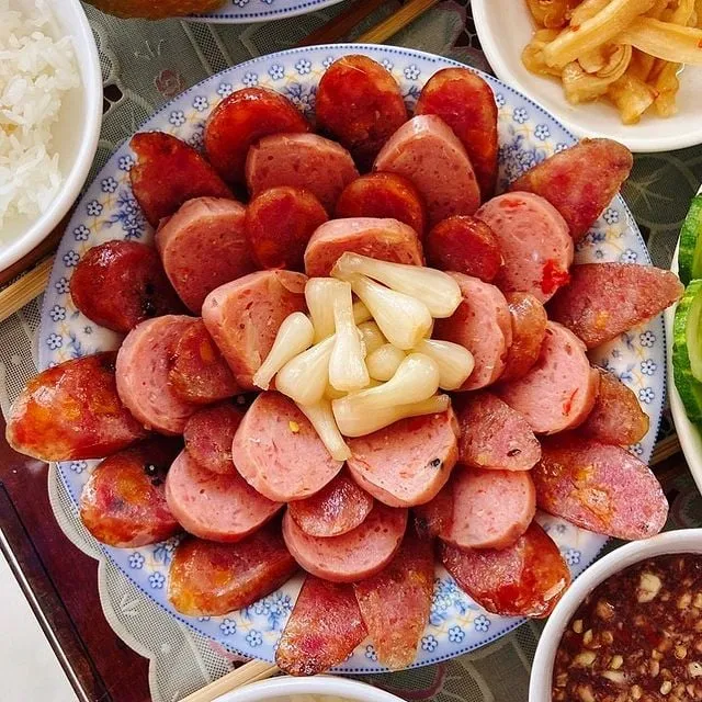 Mâm Cơm Ngày Tết Miền Tây: Hương Vị Sông Nước Đậm Đà 5 am thuc tet mien tay ivivu 5
