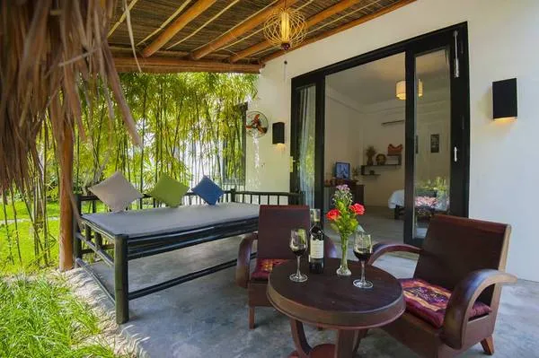 An Bàng Garden Homestay với phòng ngủ hướng vườn