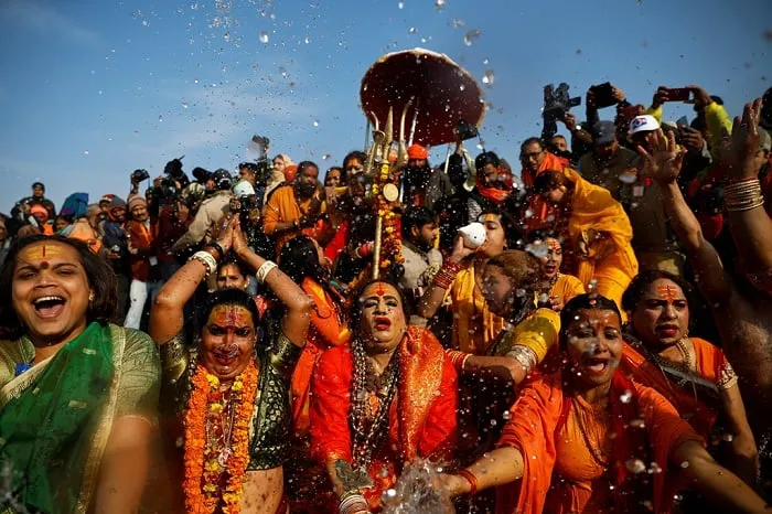 an do du le hoi kumbh mela dien ra sau 144 nam ivivu 4