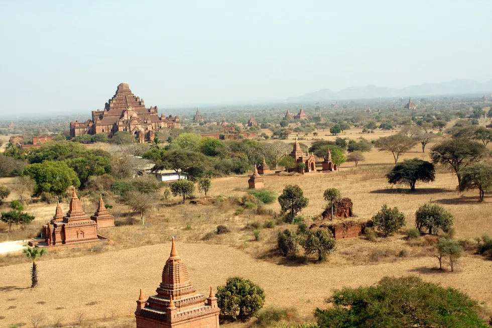 Bagan với gần 2000 ngôi đền chùa