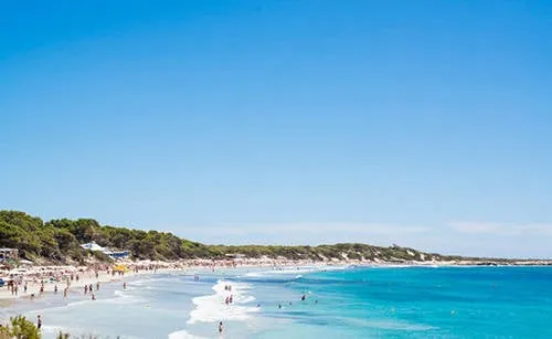 Bãi biển Las Salinas, Tây Ban Nha