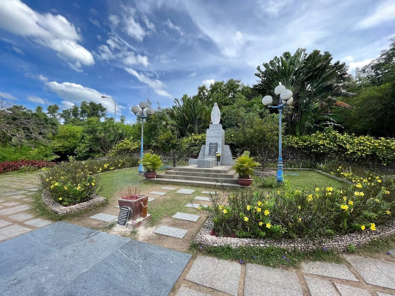 Bãi biển Tiên Sa