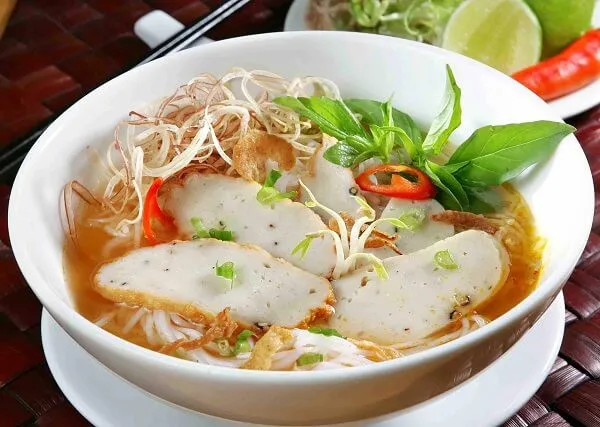 Bánh canh chả cá thơm ngon