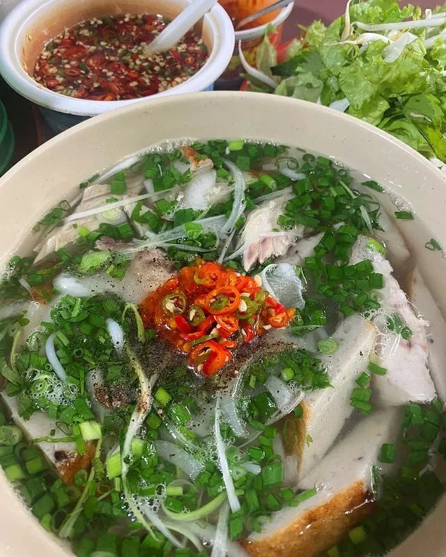 Bánh canh chả cá