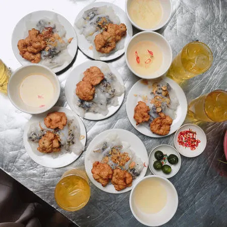 Bánh cuốn chả mực