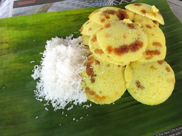 Bánh Putu Piring Malaysia