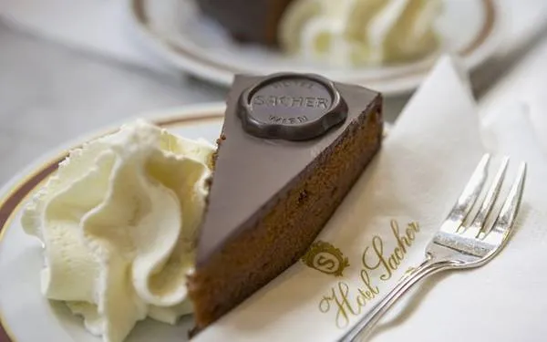 Bánh Sacher-Torte tại Vienna, Áo