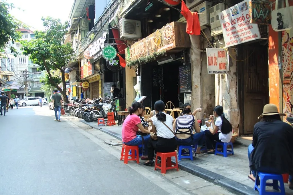 Bát bún ốc Giang đầy đặn