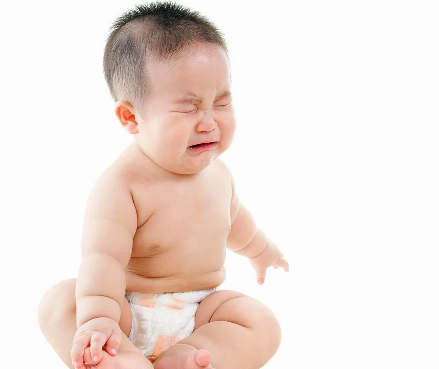 Bé bị táo bón