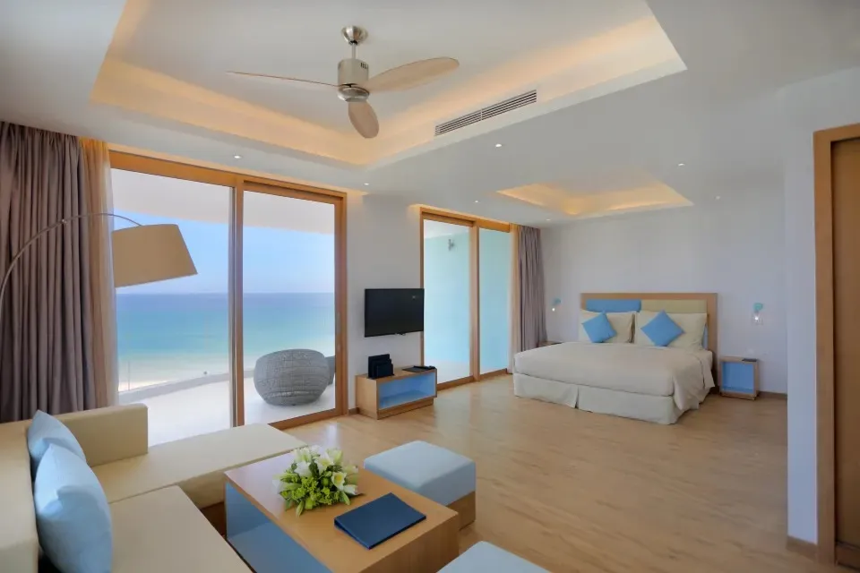 Bể bơi tại FLC Luxury Hotel Quy Nhơn