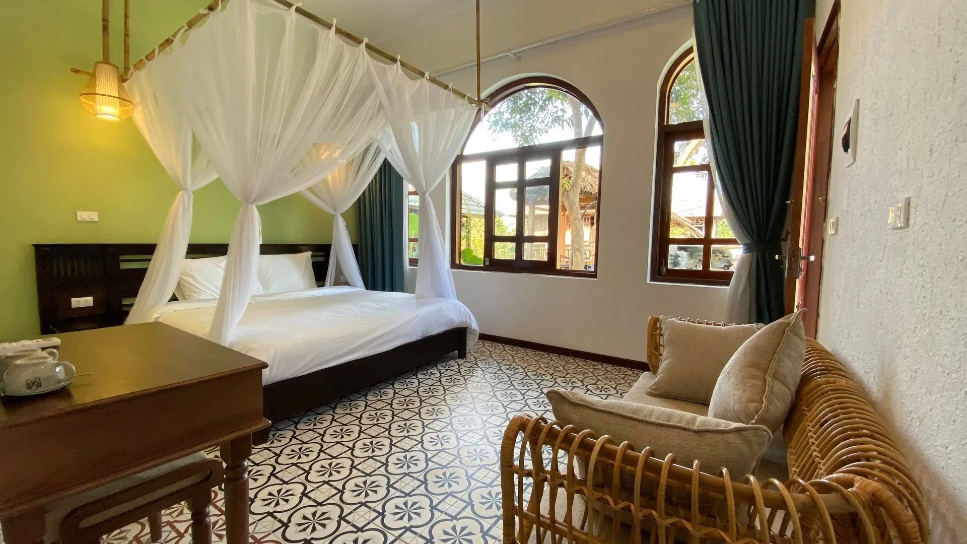 Bể bơi tại Mai Châu Rustic Home