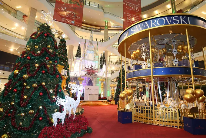 Bên trong trung tâm thương mại Pavilion Kuala Lumpur