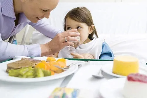 Bí Quyết Giúp Trẻ Vượt Qua Giao Mùa Khỏe Mạnh 3 benh thuong gap o tre luc giao mua 1