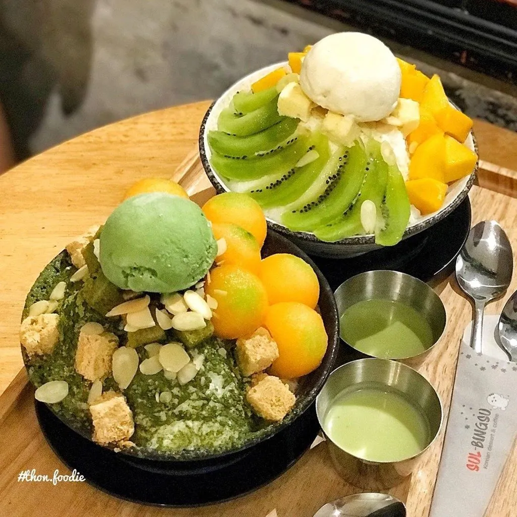 Bingsu trái cây thập cẩm tại SUL Bingsu