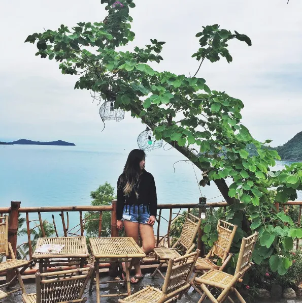 Bình minh trên biển tại Humiso