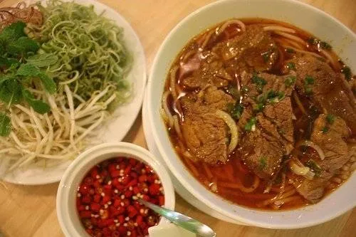 Bún bò cay Bạc Liêu