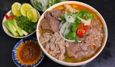 Bún bò Huế