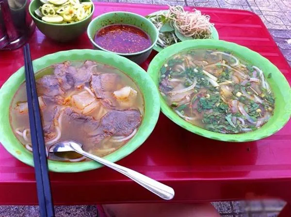 Bún bò Ngô Thời Nhiệm