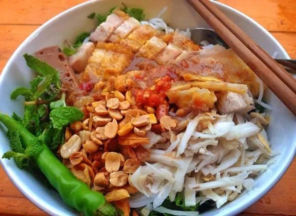 Bún mắm nêm