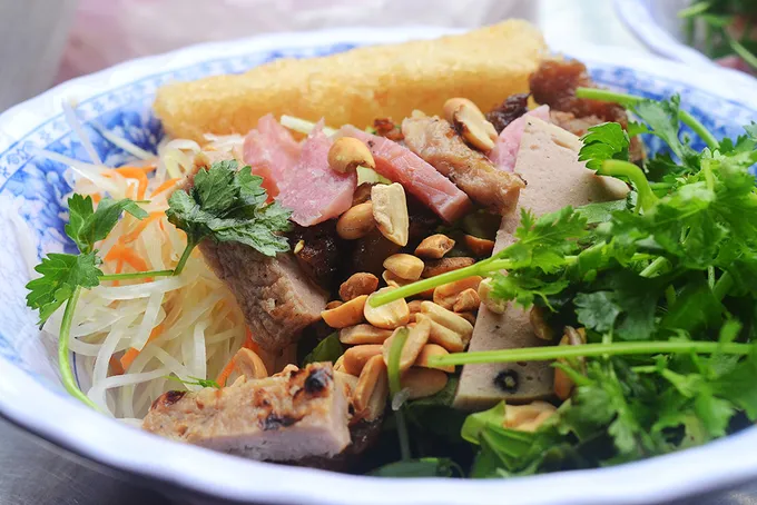 Bún nem Quy Nhơn