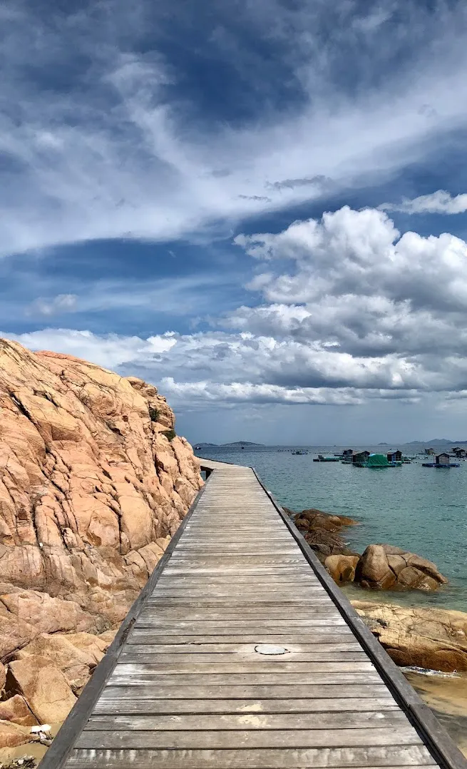 Ca nô tại Hòn Khô