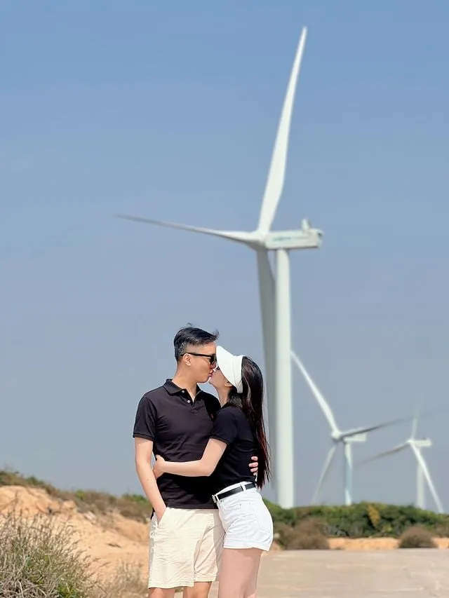canh dong dien gio ivivu5