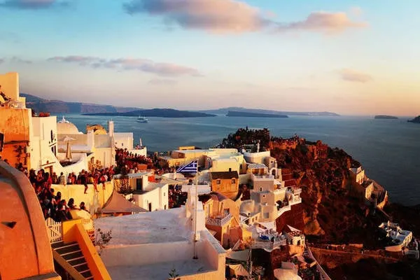 Cảnh quan tuyệt đẹp trên đảo Santorini, Hy Lạp