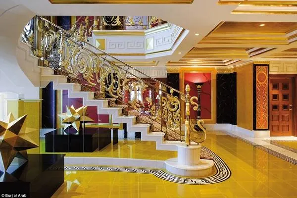 Cầu thang phòng hoàng gia Burj Al Arab