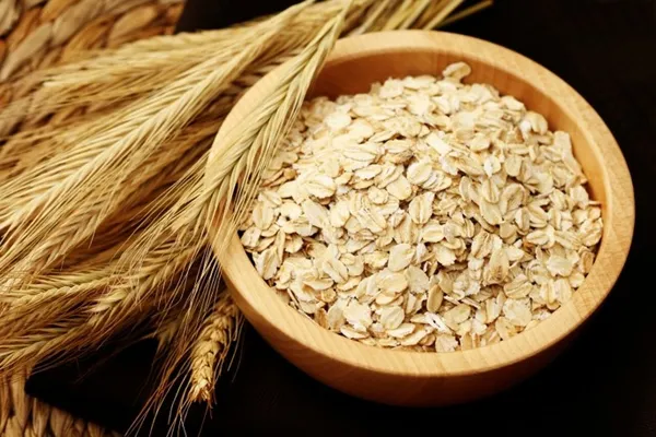 Cháo yến mạch giàu sắt