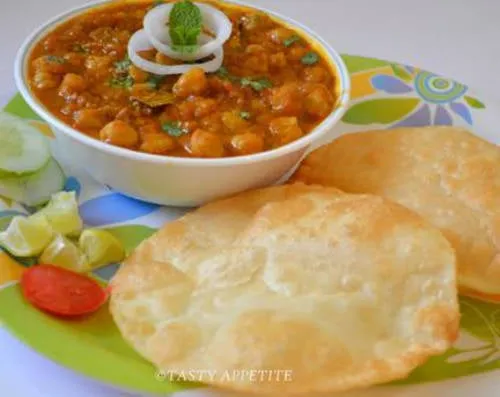 Chole bhature - Món cà ri đặc trưng của Ấn Độ