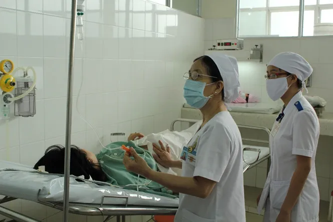 Chồng được hưởng chế độ thai sản khi vợ sinh con không có bảo hiểm xã hội