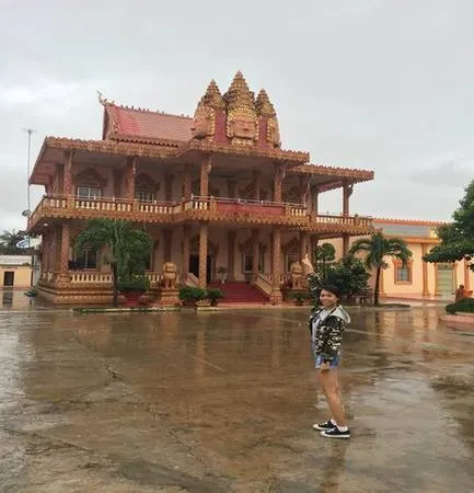 Chùa Xiêm Cán với kiến trúc Khmer đặc sắc.
