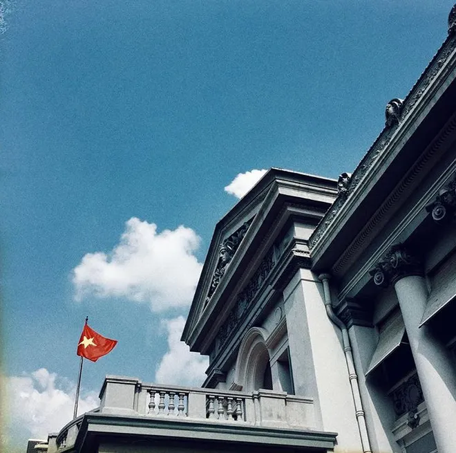 Cổng chính Bảo tàng TP.HCM
