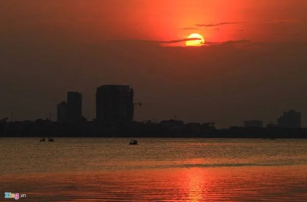 Công chúa Túc Trinh giúp dân