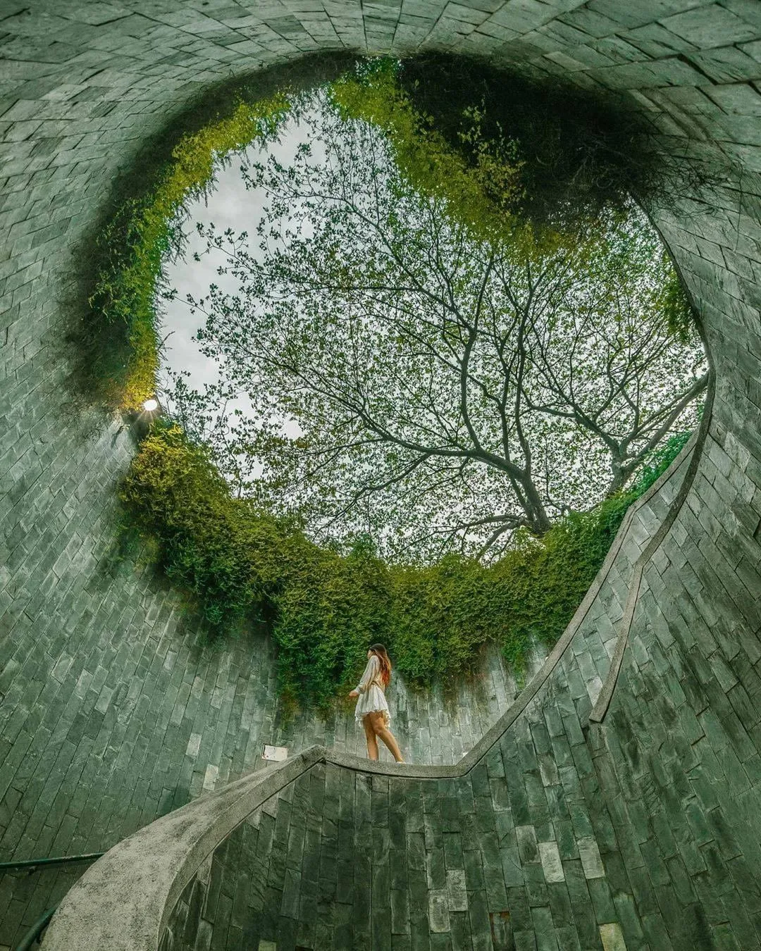 Cổng Sally lịch sử trong Công viên Fort Canning