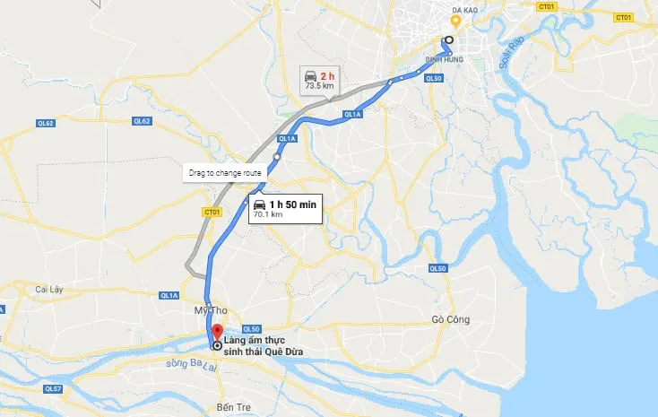 Cổng vào Làng ẩm thực sinh thái Quê Dừa