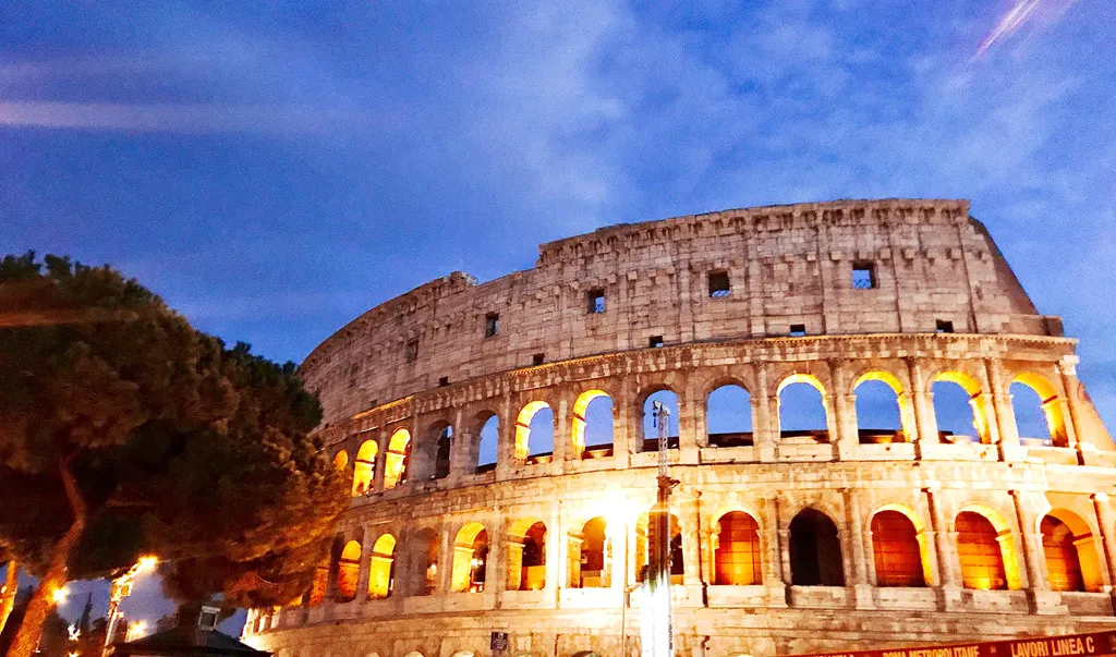 Đấu trường La Mã Colosseum