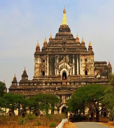 Đền Thatbyinyu Phaya, ngôi đền cao nhất Bagan. Nguồn ảnh: visit-bagan.