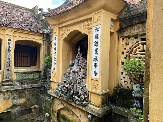 Đền thờ cổ kính. Ảnh: Trung Jo Jo.